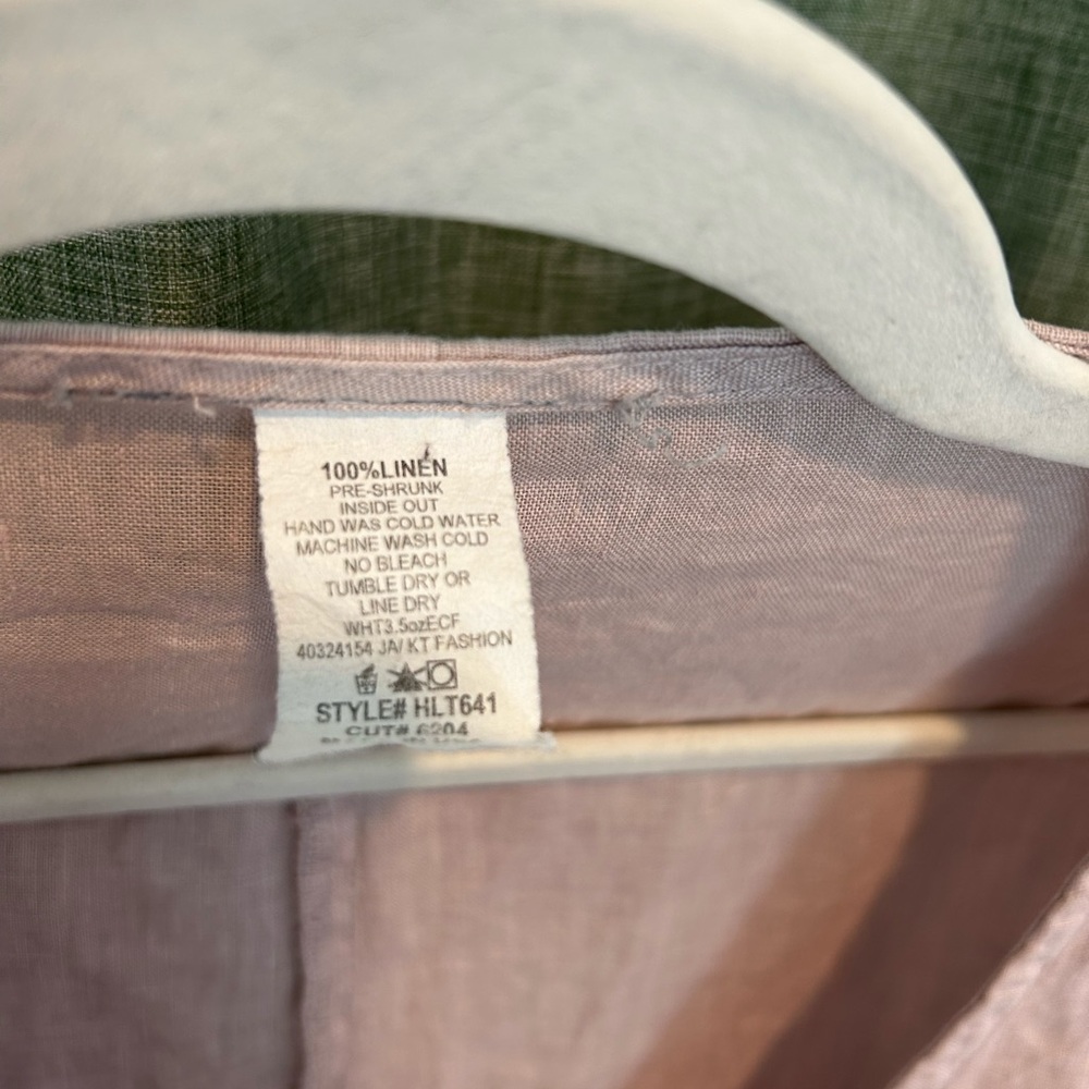 Lagenlook Relaxed Linen Rose Button-Front Women's Top - Picture 2 of 4